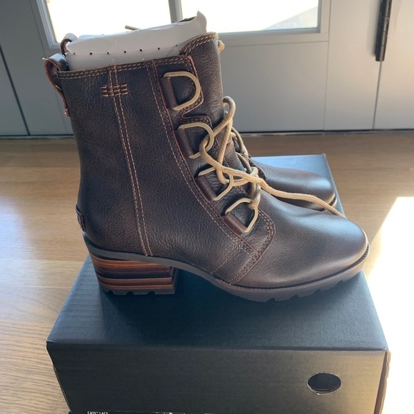 Sorel Cate Lace Water-Resistant Hiker Booties - Picture 4 of 13